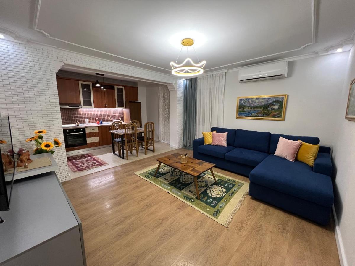 Chestnut Yard Villa Tirana Bagian luar foto