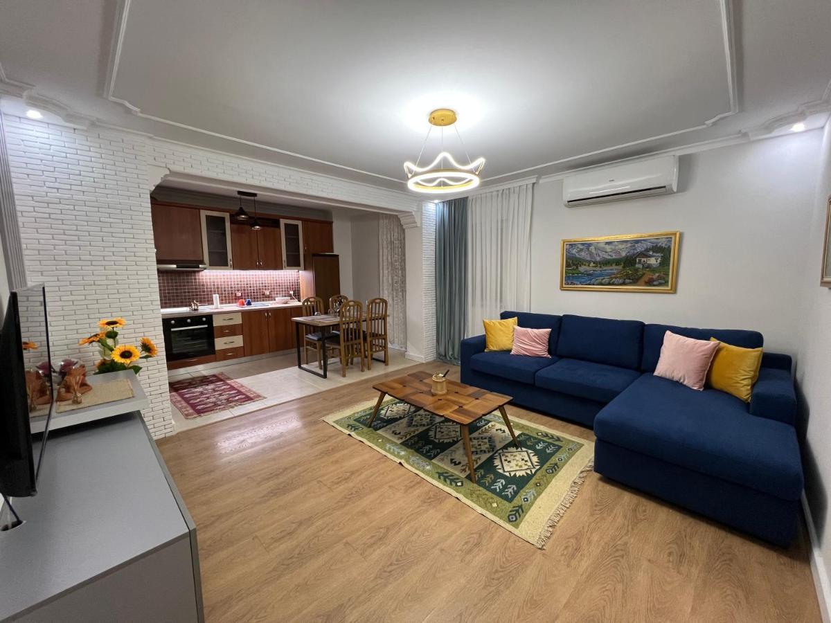 Chestnut Yard Villa Tirana Bagian luar foto